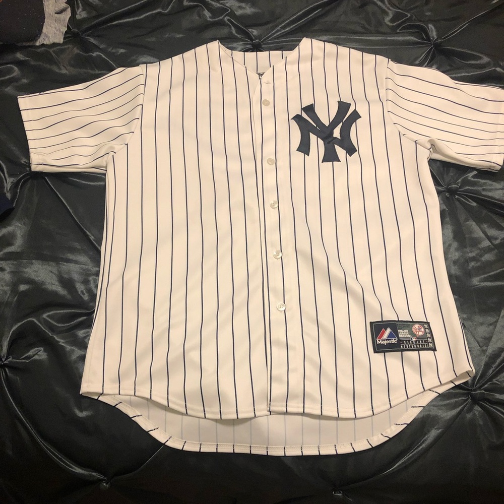 Yankees jersey!